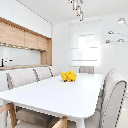 Гостевой дом Leon By