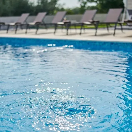 Гостевой дом Leon By